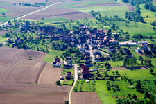 Vue aérienne de Keffenach dans le département Bas Rhin, France