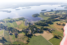 Vue aérienne de Blädinge dans le département Kronoberg, Suède