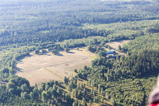 Vue aérienne de Flogmyran dans le département Kronoberg, Suède