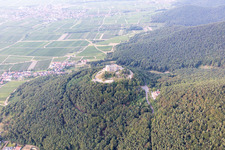 Quartier Diedesfeld in Neustadt an der Weinstraße dans le département Rhénanie-Palatinat, Allemagne du point de vue du drone