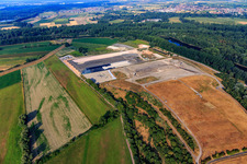 Vue aérienne de DÉCHARGE BASF sur l’île de Flotzgrün à le quartier Berghausen in Römerberg dans le département Rhénanie-Palatinat, Allemagne