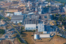 Vue aérienne de Locaux de l'usine de la papeterie Essity Mannheim (ZeWa) à le quartier Sandhofen in Mannheim dans le département Bade-Wurtemberg, Allemagne