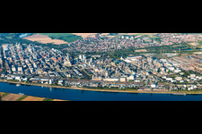 Vue aérienne de Quartier BASF in Ludwigshafen am Rhein dans le département Rhénanie-Palatinat, Allemagne