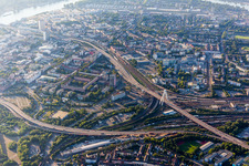Vue aérienne de Hochstrasse à le quartier Mitte in Ludwigshafen am Rhein dans le département Rhénanie-Palatinat, Allemagne