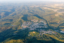 Vue oblique de Ruppertsweiler dans le département Rhénanie-Palatinat, Allemagne
