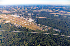 Vue aérienne de Base aérienne à le quartier Ramstein in Ramstein-Miesenbach dans le département Rhénanie-Palatinat, Allemagne