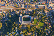 Vue oblique de Stade Fritz-Walter du FCK sur le Betzenberg à Kaiserslautern dans le département Rhénanie-Palatinat, Allemagne