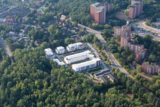 Vue aérienne de Centre de soins infirmiers municipal Lüneburg GmbH à le quartier Kaltenmoor in Lüneburg dans le département Basse-Saxe, Allemagne