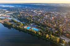 Vue aérienne de Piscine de loisirs Geesthacht sur l'Elbe à Geesthacht dans le département Schleswig-Holstein, Allemagne