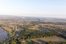 Vue aérienne de Réserve naturelle à Zollenspieker dans le département Hambourg, Allemagne