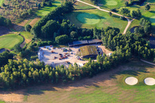 Terrains des parcours de golf Green Eagle (Luhe) à le quartier Luhdorf in Winsen dans le département Basse-Saxe, Allemagne depuis l'avion