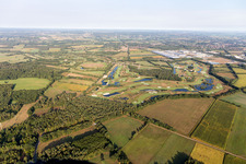 Enregistrement par drone de Terrains des parcours de golf Green Eagle (Luhe) à le quartier Luhdorf in Winsen dans le département Basse-Saxe, Allemagne