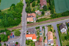 Vue aérienne de Passage à niveau Hauptstr à Barbelroth dans le département Rhénanie-Palatinat, Allemagne