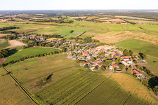 Vue aérienne de Lanze dans le département Schleswig-Holstein, Allemagne
