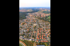 Photographie aérienne de Jockgrim dans le département Rhénanie-Palatinat, Allemagne