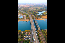 Photographie aérienne de Ponts du Rhin à le quartier Maximiliansau in Wörth am Rhein dans le département Rhénanie-Palatinat, Allemagne