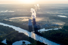 Centrale nucléaire à Philippsburg dans le département Bade-Wurtemberg, Allemagne d'en haut