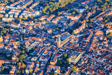 Vue aérienne de Porte de la ville Altpörtel à Speyer dans le département Rhénanie-Palatinat, Allemagne