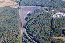 Vue aérienne de Centre d'essais Opel à le quartier Dudenhofen in Rodgau dans le département Hesse, Allemagne