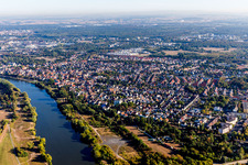 Vue aérienne de Quartier Großauheim in Hanau dans le département Hesse, Allemagne
