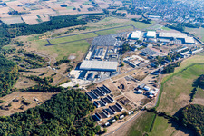 Vue aérienne de Dachser Food Logistics à le quartier Rückingen in Erlensee dans le département Hesse, Allemagne