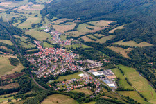Vue aérienne de Quartier Altengronau in Sinntal dans le département Hesse, Allemagne