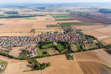 Vue aérienne de Quartier Ettleben in Werneck dans le département Bavière, Allemagne
