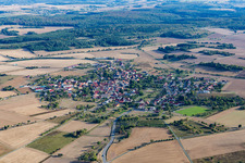 Vue aérienne de Quartier Berolzheim in Ahorn dans le département Bade-Wurtemberg, Allemagne