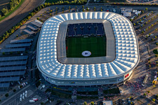 Vue aérienne de Zone d'installations sportives de l'arène du stade WIRSOL Rhein-Neckar-Arena sur la Dietmar-Hopp-Straße à le quartier Steinsfurt in Sinsheim dans le département Bade-Wurtemberg, Allemagne
