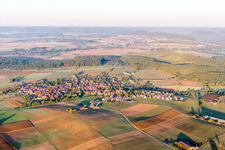 Vue aérienne de Schillersdorf dans le département Bas Rhin, France
