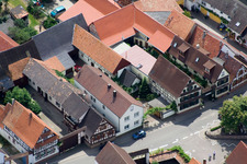 Vue aérienne de Au Hofschänke à Winden dans le département Rhénanie-Palatinat, Allemagne