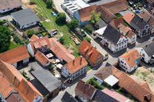 Photographie aérienne de Rue principale x Grasweg à Winden dans le département Rhénanie-Palatinat, Allemagne