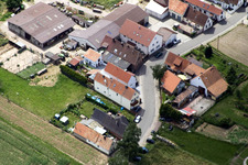Quartier Mühlhofen in Billigheim-Ingenheim dans le département Rhénanie-Palatinat, Allemagne vu d'un drone