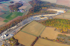 Vue aérienne de Carrière de Hohenlohe-Bauland GmbH SHB Schotterwerke à le quartier Eberstadt in Buchen dans le département Bade-Wurtemberg, Allemagne