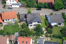 Vue aérienne de Rue Klingbach à Steinweiler dans le département Rhénanie-Palatinat, Allemagne