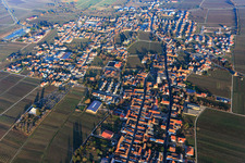 Vue aérienne de Edesheim dans le département Rhénanie-Palatinat, Allemagne
