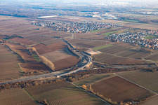 Vue oblique de Nouvelle construction de l'échangeur autoroutier Landau Nord à le quartier Dammheim in Landau in der Pfalz dans le département Rhénanie-Palatinat, Allemagne