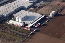 Photographie aérienne de Entrepôts et bâtiments d'expédition de Tricor Packaging & Logistics AG à le quartier Offenbach in Offenbach an der Queich dans le département Rhénanie-Palatinat, Allemagne
