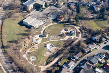 Vue aérienne de Aire de jeux Alla-Hopp à le quartier Ilbesheim in Ilbesheim bei Landau in der Pfalz dans le département Rhénanie-Palatinat, Allemagne