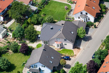 Vue aérienne de Klingbachstraße depuis le sud-est à Steinweiler dans le département Rhénanie-Palatinat, Allemagne