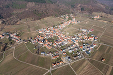 Vue aérienne de Weyher in der Pfalz dans le département Rhénanie-Palatinat, Allemagne