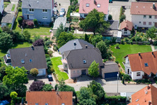 Klingbachstraße depuis le sud-est à Steinweiler dans le département Rhénanie-Palatinat, Allemagne d'en haut