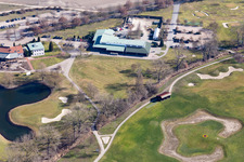 Vue aérienne de Clubhouse sur le terrain du parcours de golf Kurpfalz à Limburgerhof à Schifferstadt dans le département Rhénanie-Palatinat, Allemagne