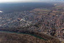 Vue aérienne de Lingenfeld dans le département Rhénanie-Palatinat, Allemagne
