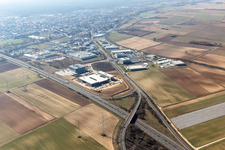 Vue aérienne de Zone industrielle du Nord à Rülzheim dans le département Rhénanie-Palatinat, Allemagne