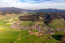Vue aérienne de Quartier Vorderheuweiler in Heuweiler dans le département Bade-Wurtemberg, Allemagne