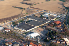 Vue aérienne de Entreprise de transport, de logistique et de transit Kleyling Spedition GmbH à Breisach am Rhein dans le département Bade-Wurtemberg, Allemagne