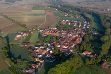 Quartier Klingen in Heuchelheim-Klingen dans le département Rhénanie-Palatinat, Allemagne vue du ciel