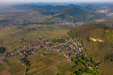 Photographie aérienne de Frankweiler dans le département Rhénanie-Palatinat, Allemagne