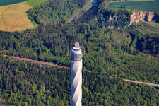Vue aérienne de Tour d'essai pour ascenseurs Thyssen-Krupp TK Elevator à Rottweil dans le département Bade-Wurtemberg, Allemagne
